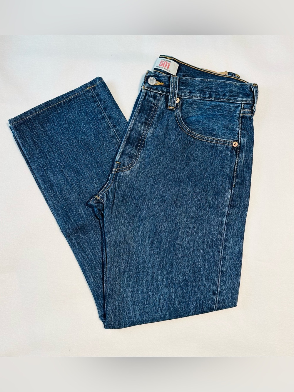 Levi's 501 31 X 30 Y2K Denim Jeans Straight Fit Medium Wash Button Fly 5-Pocket